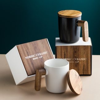 Luxuriöser Kaffeebecher für Designfans