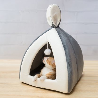 Katzenhöhle mit Hasenohren 3