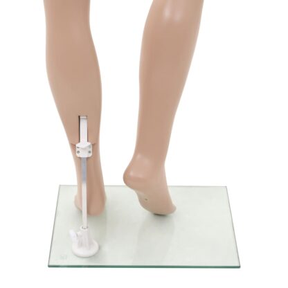 Schaufensterpuppe Dame mit Glassockel Beige 180 cm - Image 7