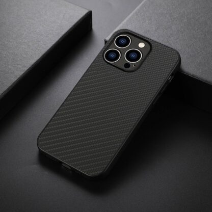 iPhone 14 Pro Slim Gummi Hülle TPU Carbon Optik Schwarz - Image 2