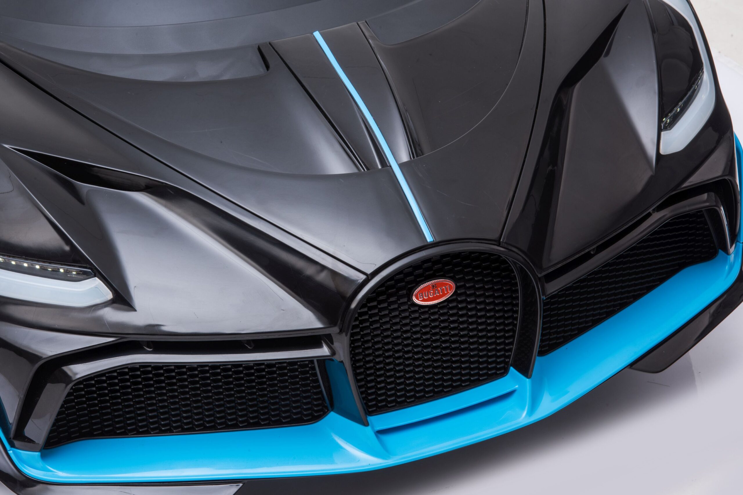 Elektroauto Kinder Bugatti Divo schwarz –