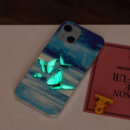 iPhone 15 Leuchtende Glow Gummi Schutzhülle Schmetterlinge - Image 2