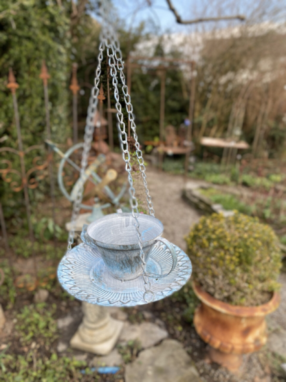 Vogelfutter Station Tasse