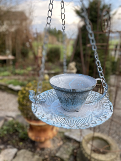 Vogelfutter Station Tasse - Image 3