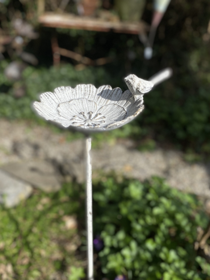 VogelfutterPlatz mit Stab ArtFerro