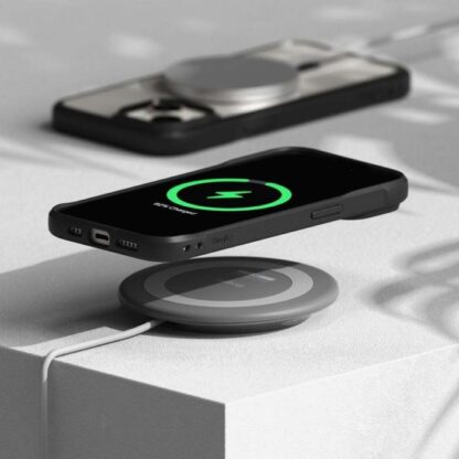 Ringke iPhone 15 Hülle Fusion Bold Magnetic Clear/Schwarz - Image 10