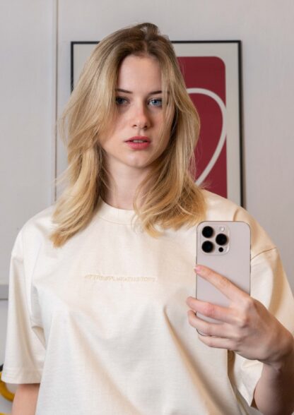 «Gans Geil» Heavy weight tee - Image 4