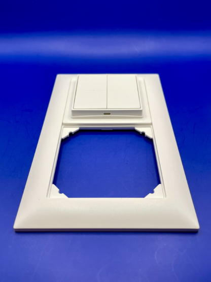 Shelly BLU Wall Switch 4 Halterung mit CH Feller EDIZIO due 2er Rahmen - Image 4