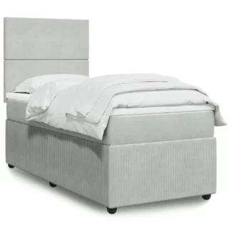 Boxspringbett mit Matratze