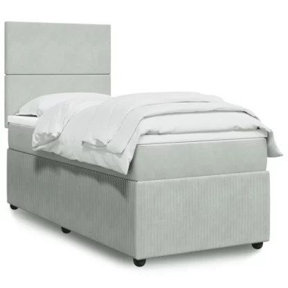 Boxspringbett mit Matratze