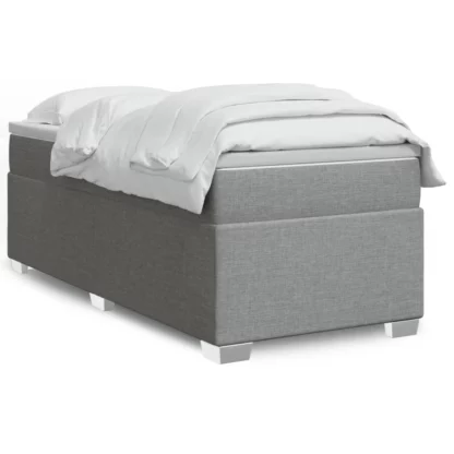 Boxspringbett mit Matratze