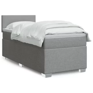 Boxspringbett mit Matratze