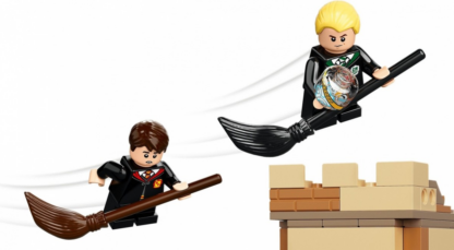 Plastikbausteine Harry Potter 76395 Hogwarts: Erster Flugunterricht - Image 8