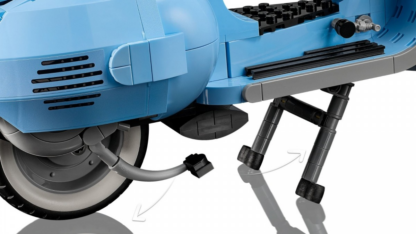 LEGO Icons 10298 Vespa 125 - Image 6