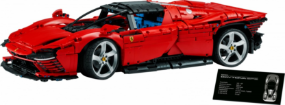 LEGO Technic Ferrari Daytona SP3 - Image 6